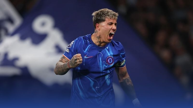 Enzo là bản hợp đồng kỷ lục của Premier League, gánh vác kỳ vọng phục hưng Chelsea.