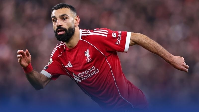 Salah lập kỷ lục "vô tiền khoáng hậu" với cú đúp danh hiệu, khẳng định vị thế huyền thoại.